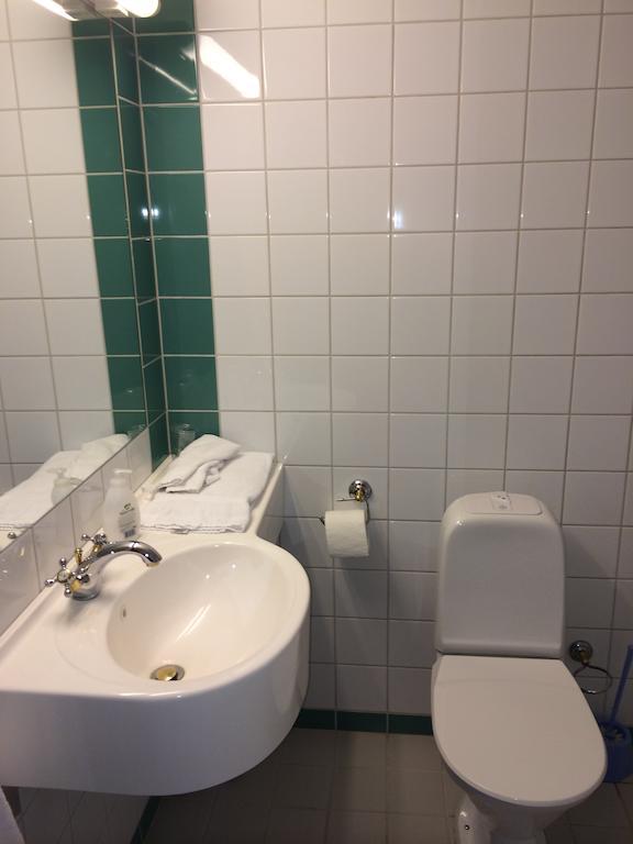 Vormsund Golf Hotell Bed Breakfast Cameră foto